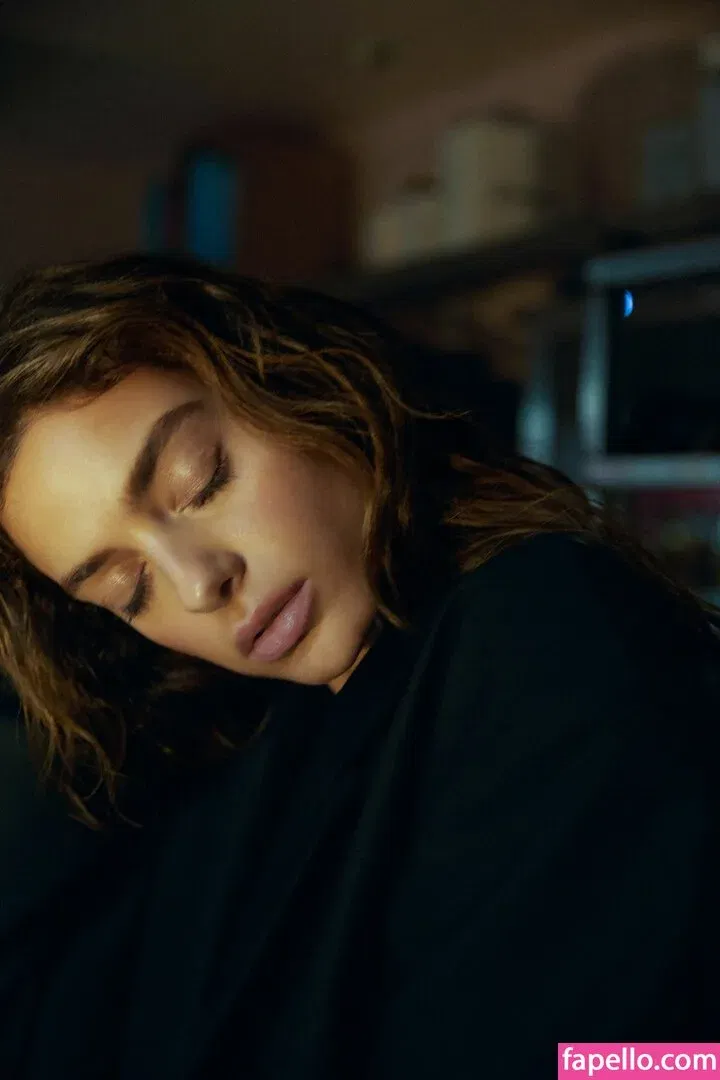 Odeya Rush Onlyfans Photo Gallery 