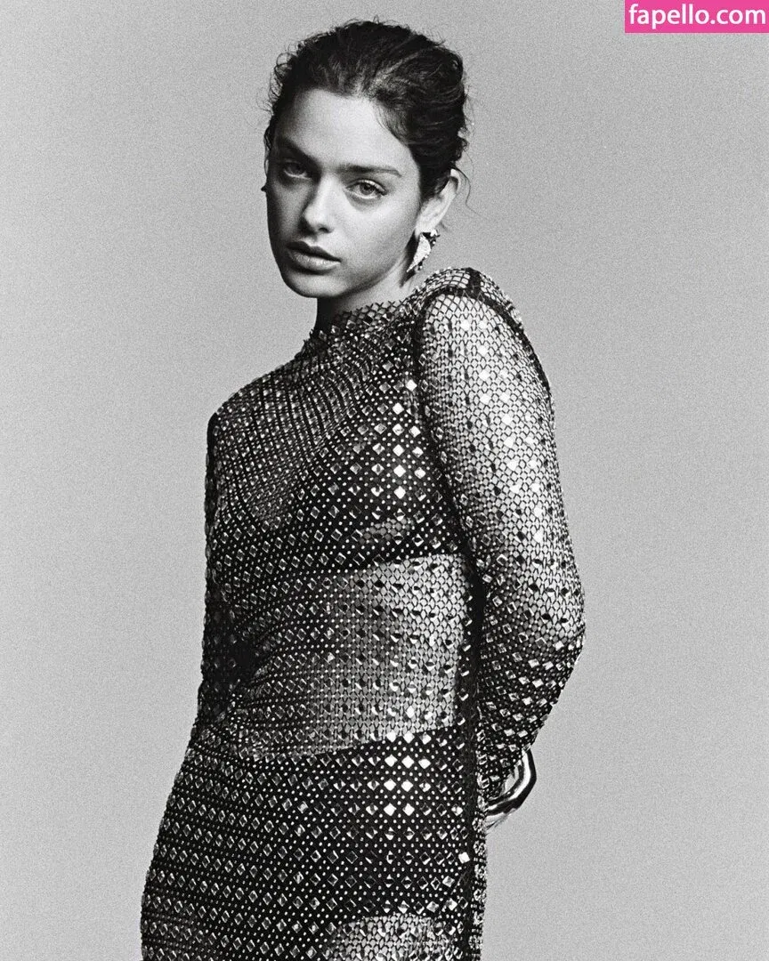 Odeya Rush Onlyfans Photo Gallery 