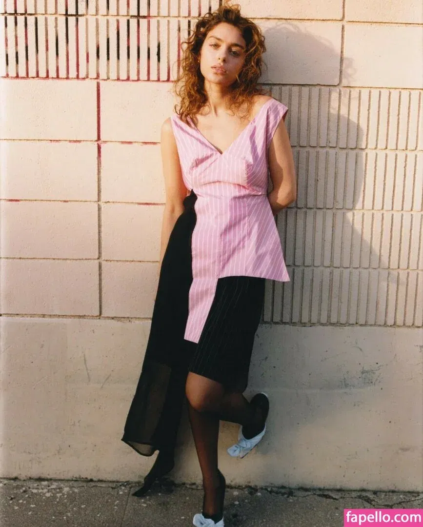 Odeya Rush Onlyfans Photo Gallery 