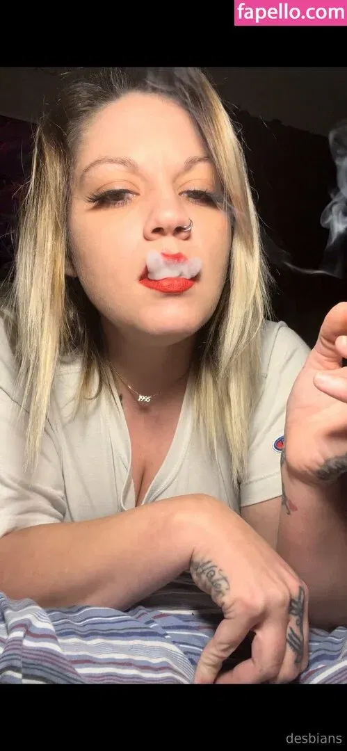 desbiansfree Onlyfans Photo Gallery 