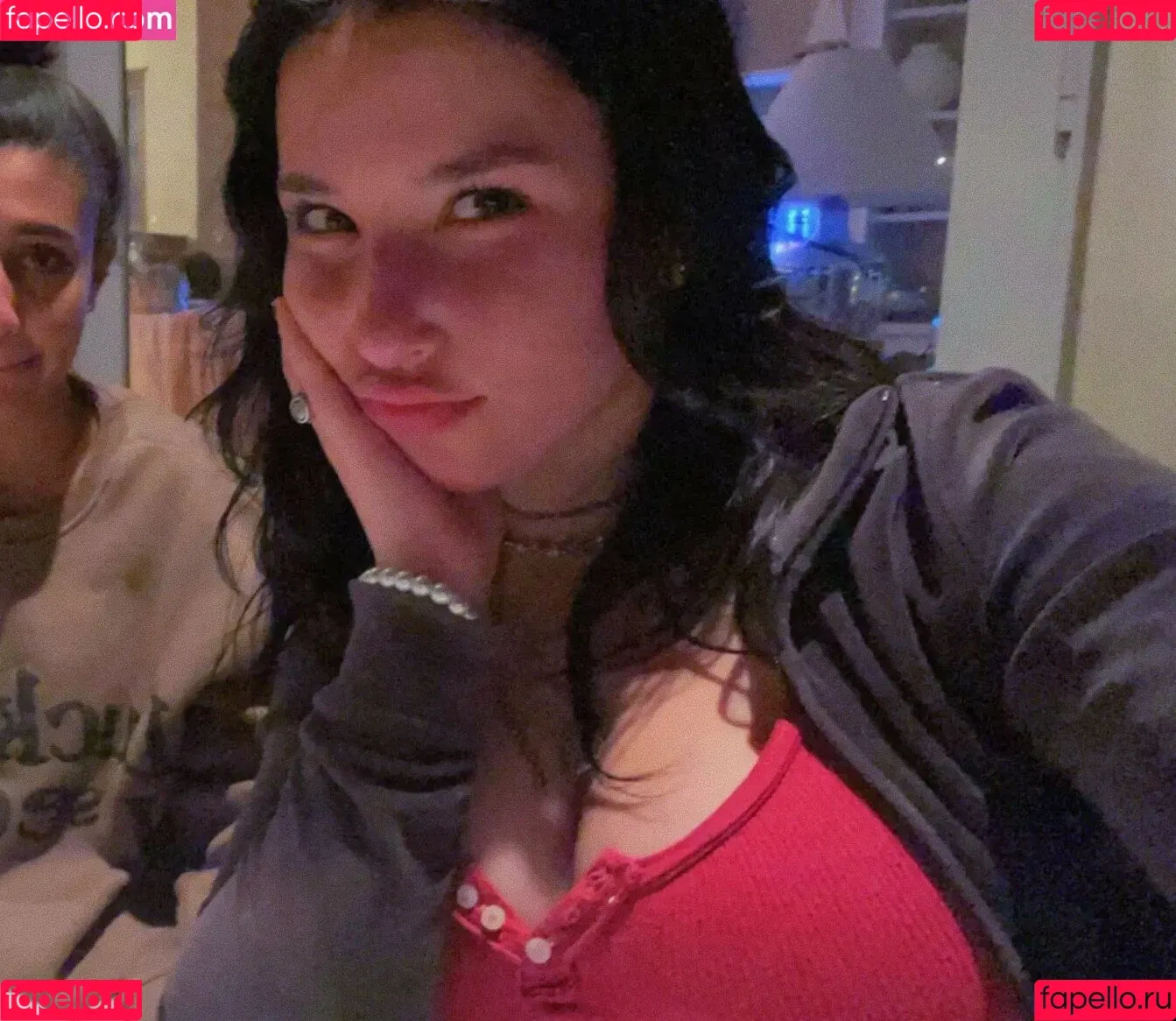 Pea Asmr Onlyfans Photo Gallery 