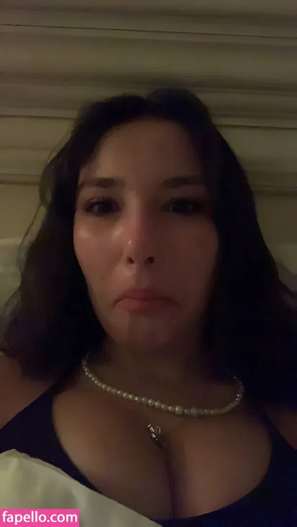 Pea Asmr Onlyfans Photo Gallery 