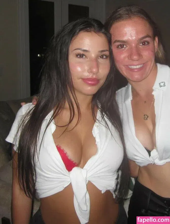 Pea Asmr Onlyfans Photo Gallery 