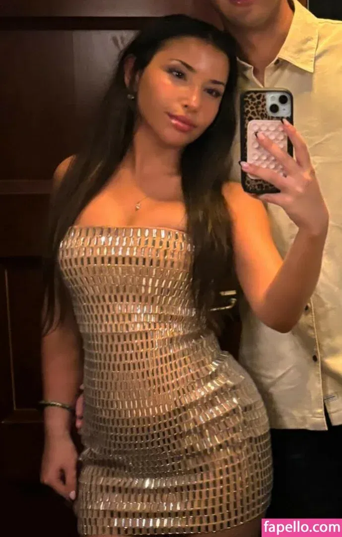 Pea Asmr Onlyfans Photo Gallery 