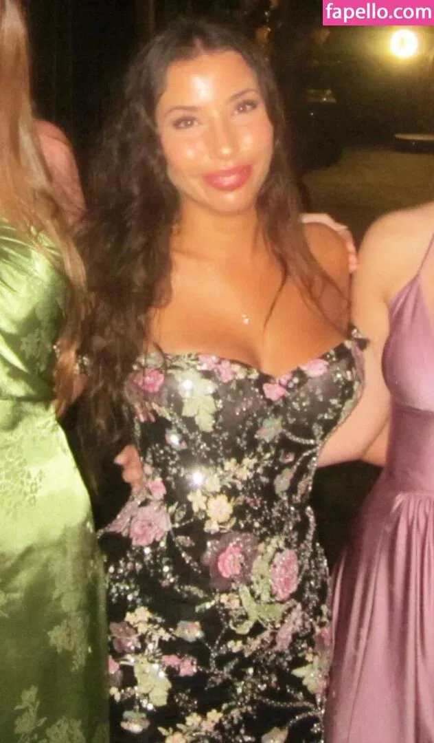 Pea Asmr Onlyfans Photo Gallery 