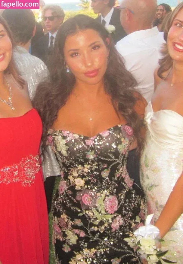 Pea Asmr Onlyfans Photo Gallery 