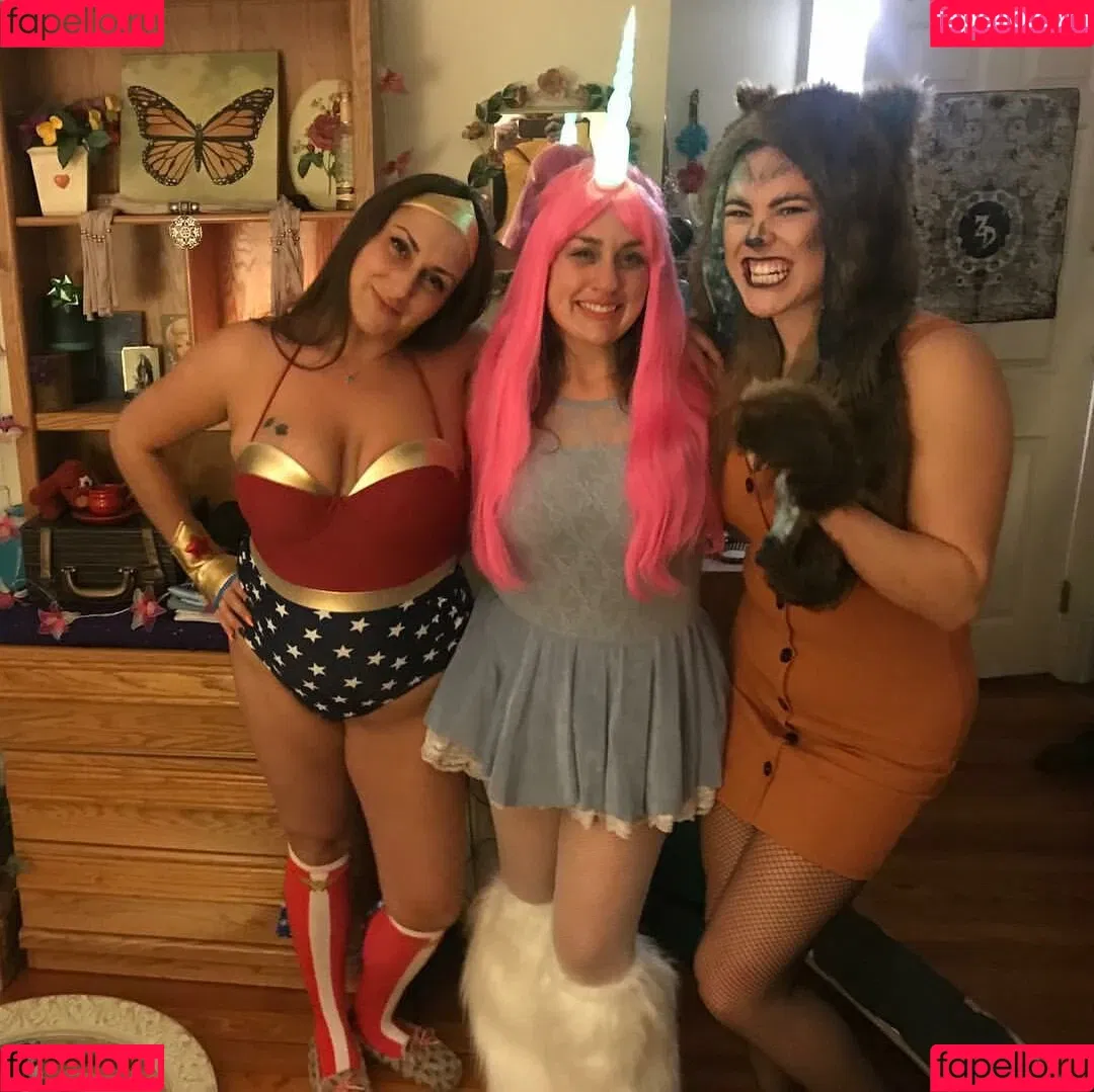 Xenia Hellenic Goddess Onlyfans Photo Gallery 