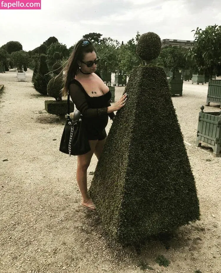 Xenia Hellenic Goddess Onlyfans Photo Gallery 