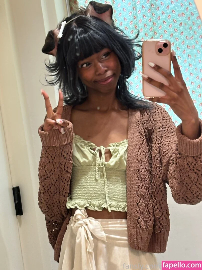 Alycia Elvie Onlyfans Photo Gallery 