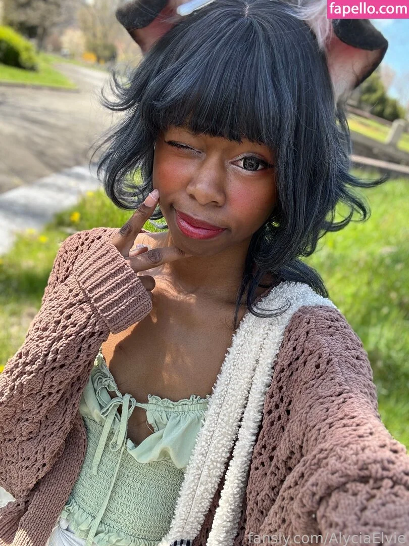 Alycia Elvie Onlyfans Photo Gallery 