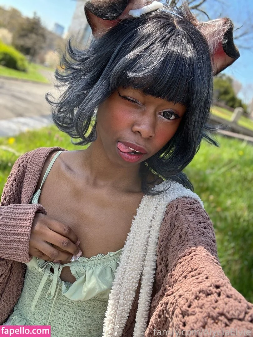 Alycia Elvie Onlyfans Photo Gallery 