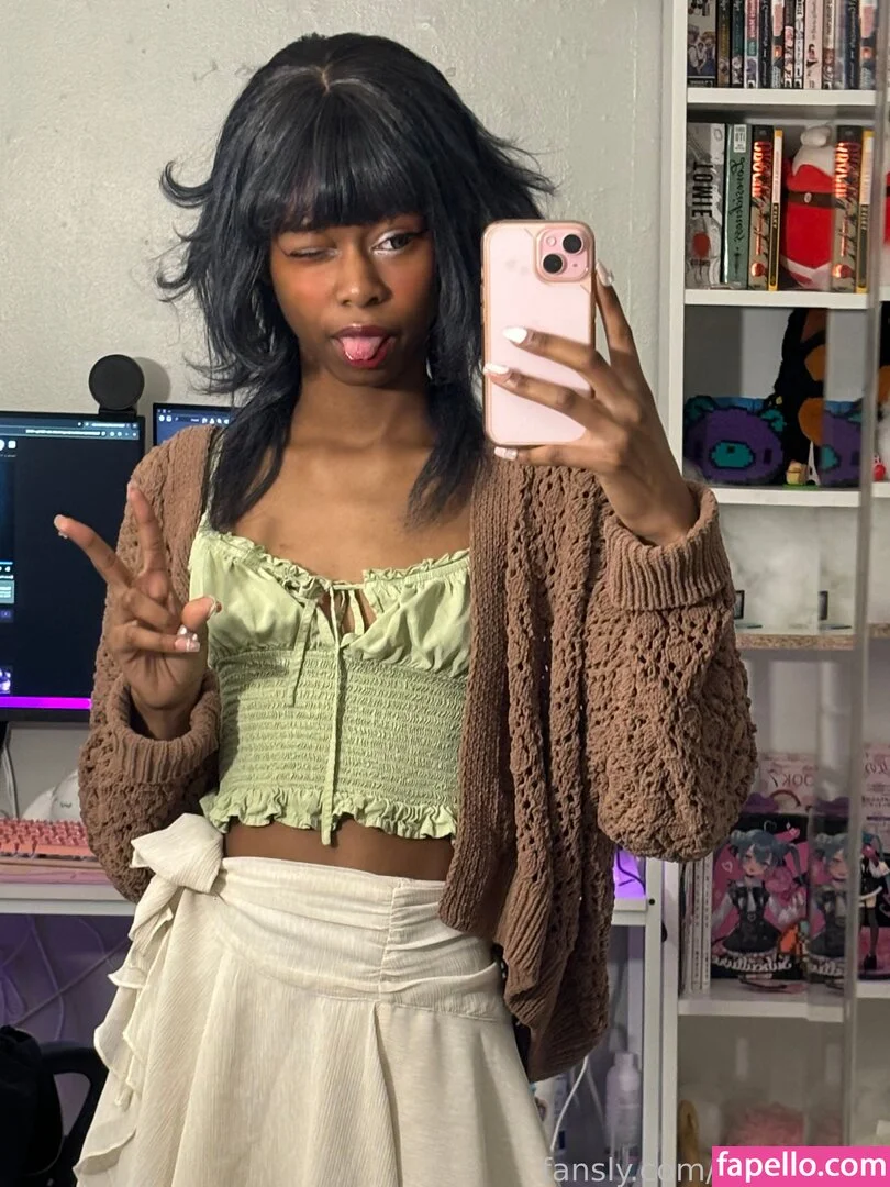 Alycia Elvie Onlyfans Photo Gallery 