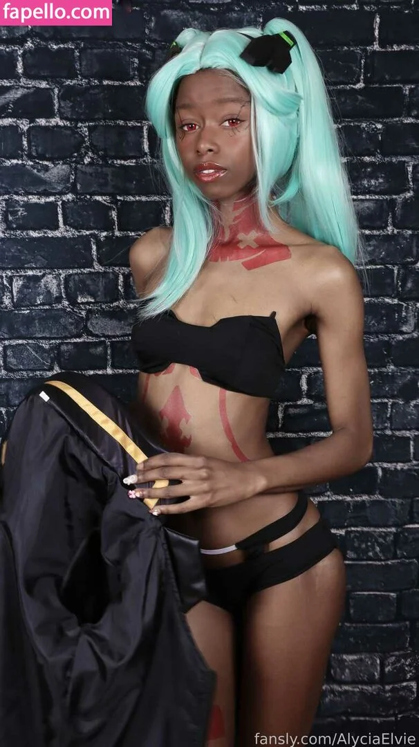Alycia Elvie Onlyfans Photo Gallery 