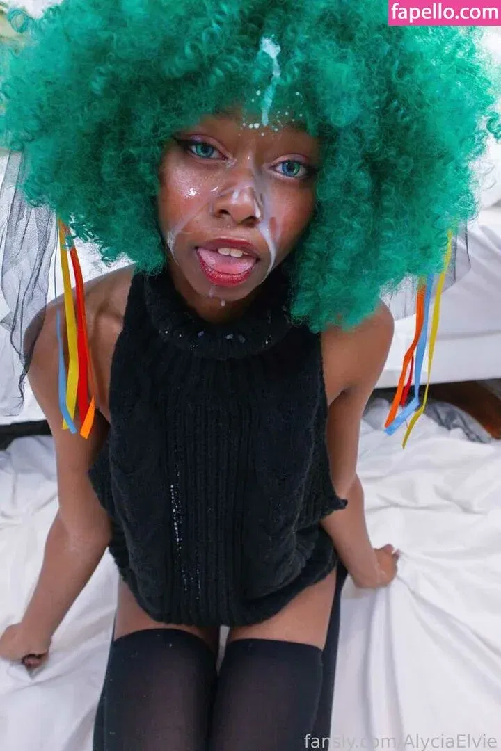 Alycia Elvie Onlyfans Photo Gallery 