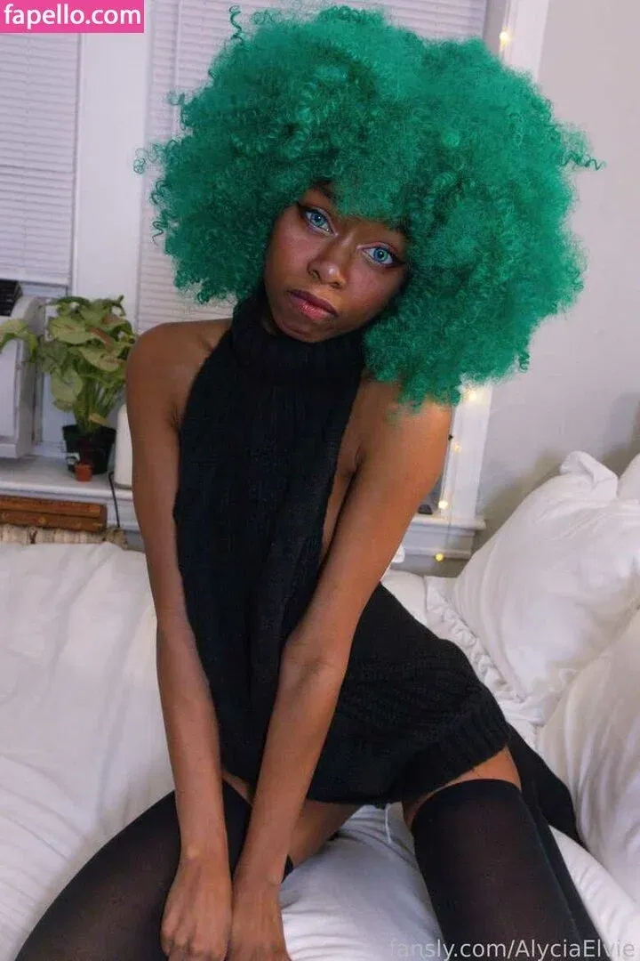 Alycia Elvie Onlyfans Photo Gallery 