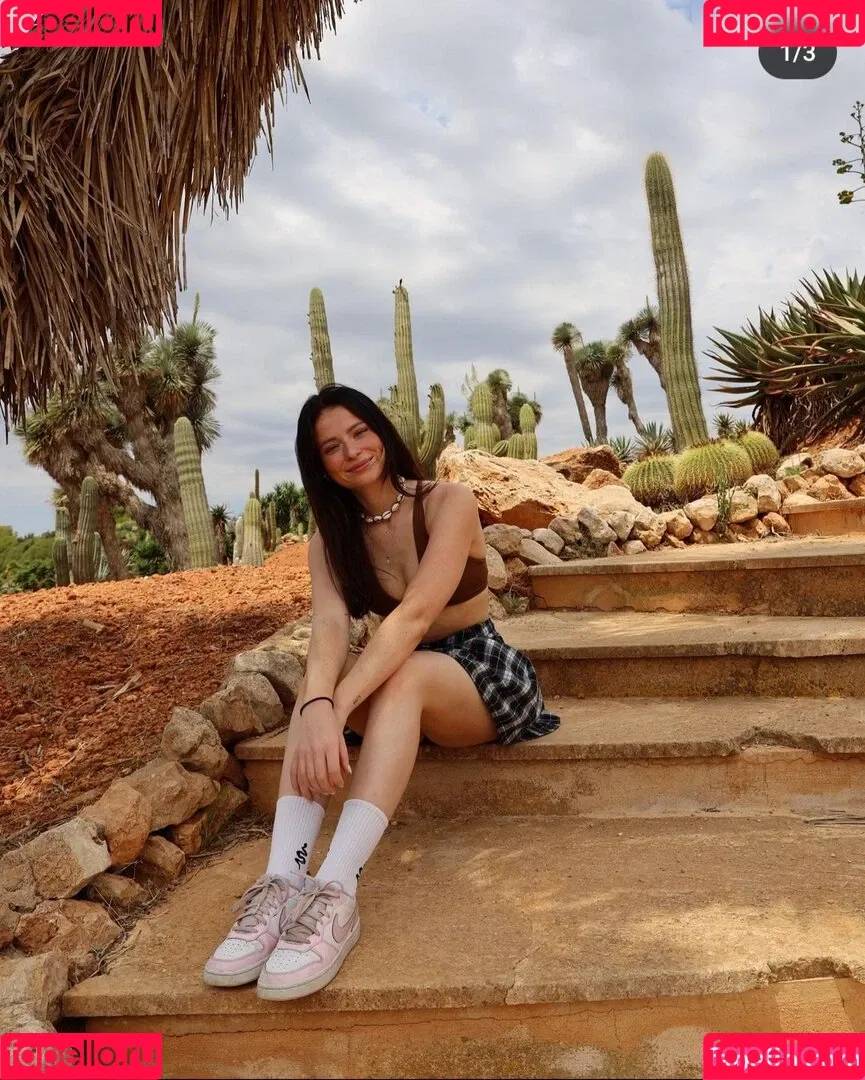 Anica Zimmermann Onlyfans Photo Gallery 