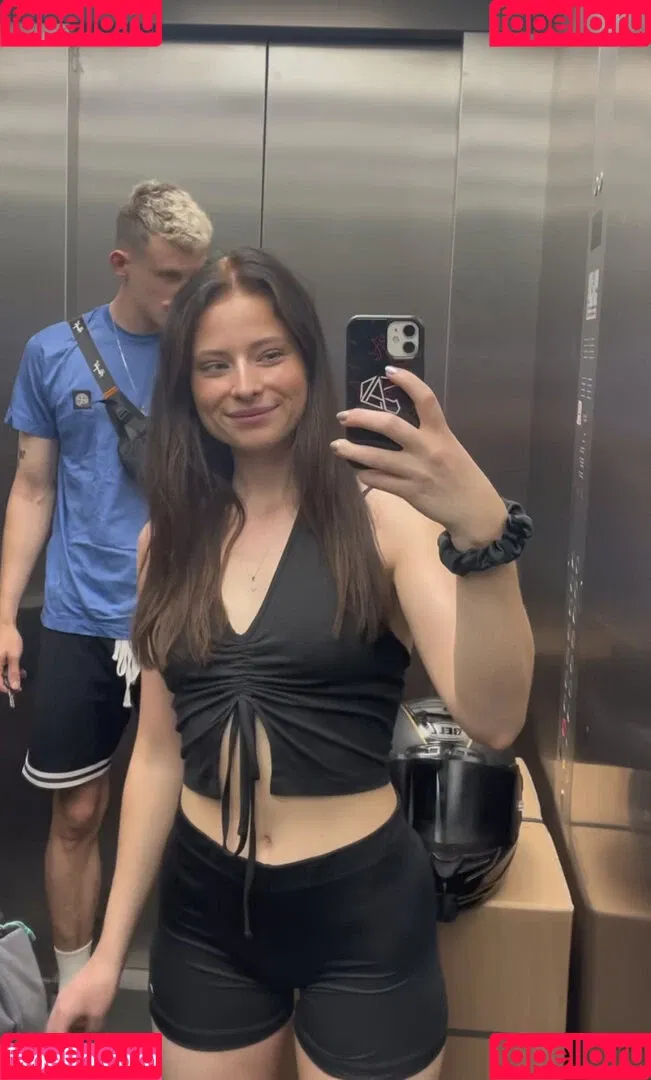 Anica Zimmermann Onlyfans Photo Gallery 