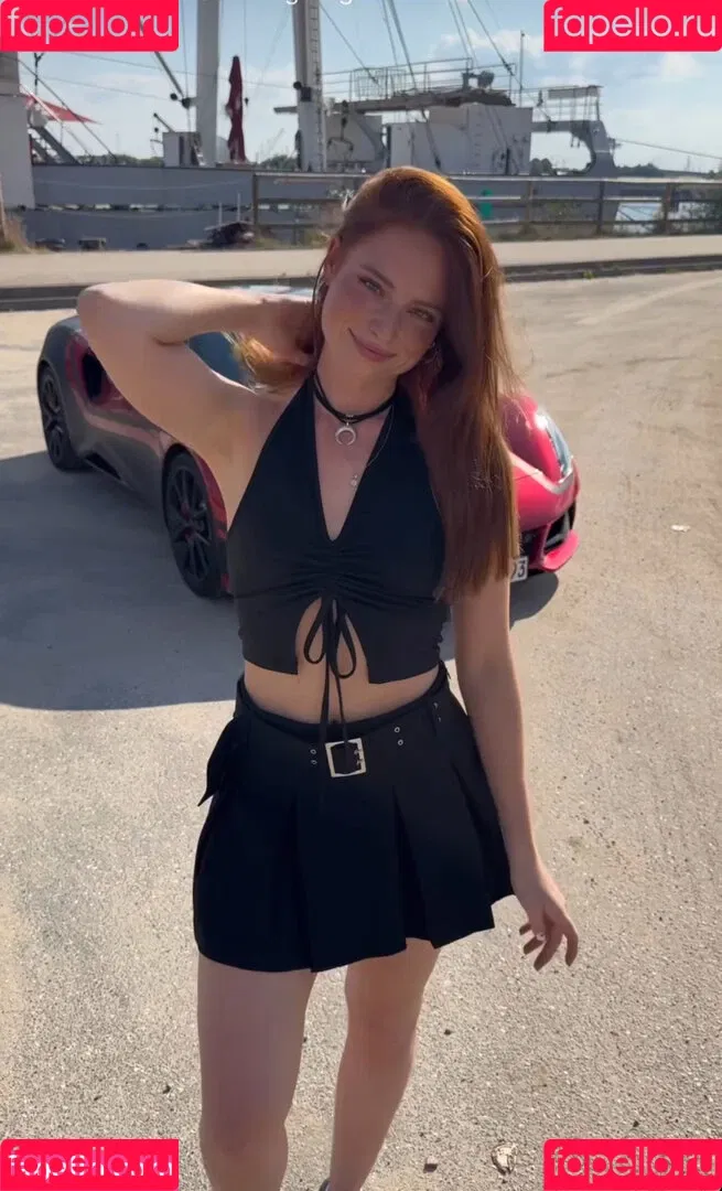 Anica Zimmermann Onlyfans Photo Gallery 