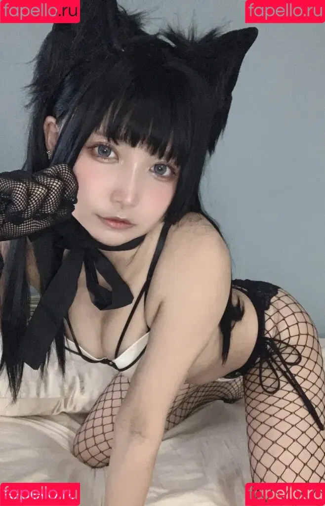 yomicos0909 Onlyfans Photo Gallery 