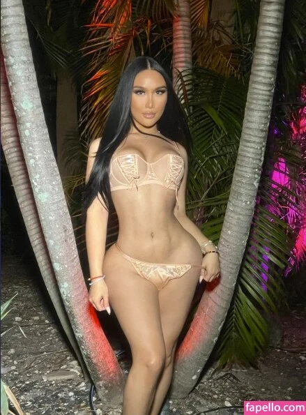 Lovelytiffany Nude Onlyfans Photo 24