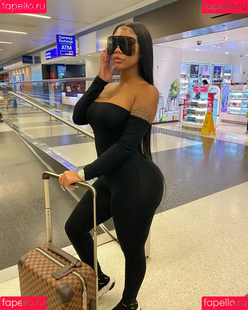 Chinese Kitty Onlyfans Photo Gallery 