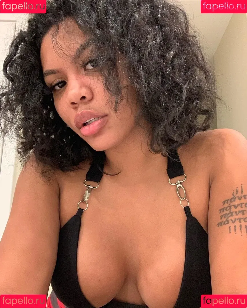 Chinese Kitty Onlyfans Photo Gallery 