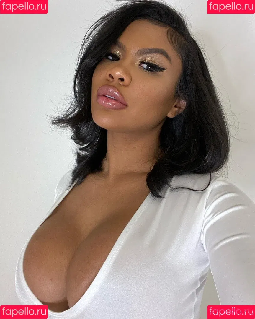 Chinese Kitty Onlyfans Photo Gallery 