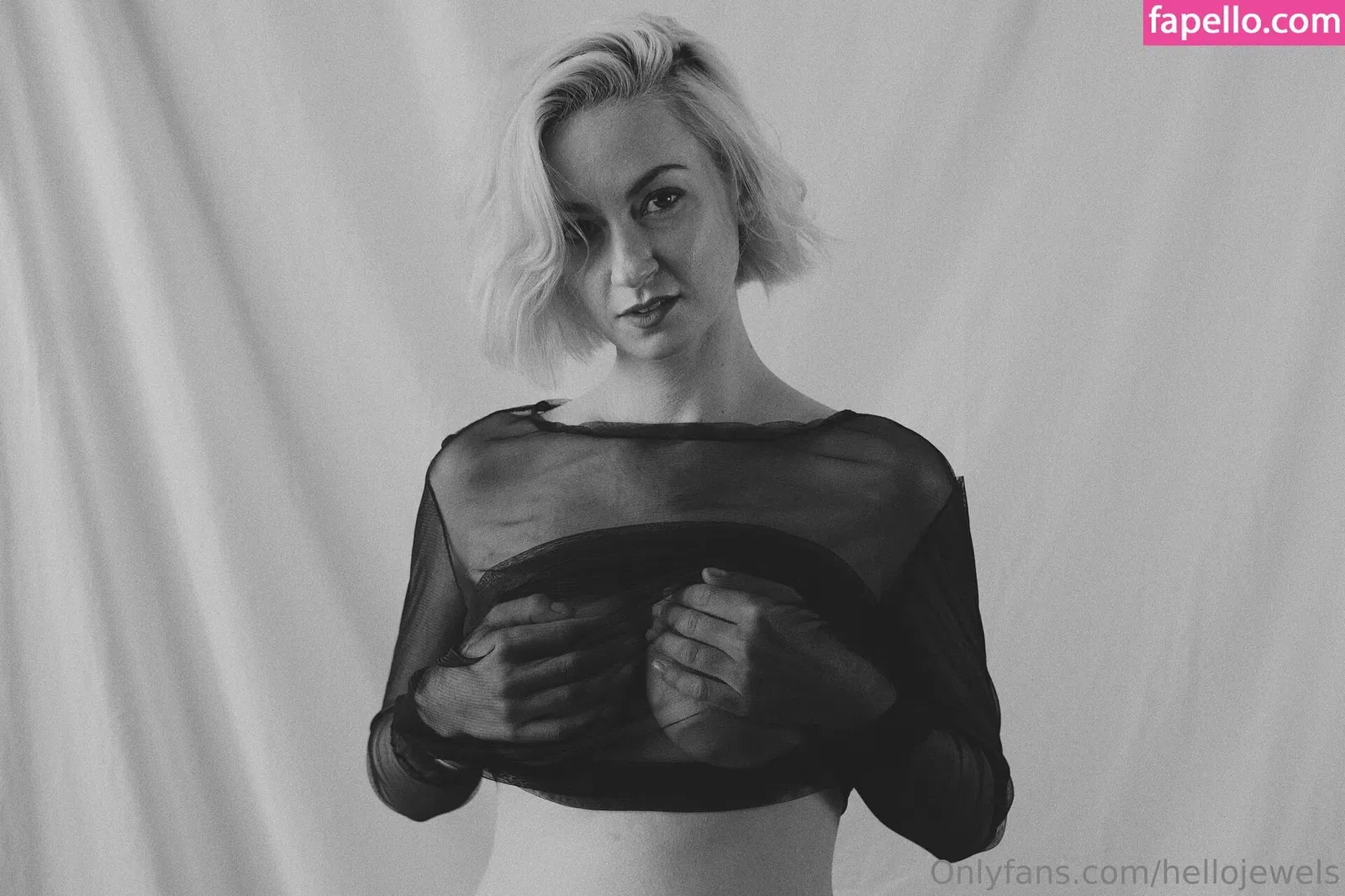 freehellojewels Onlyfans Photo Gallery 