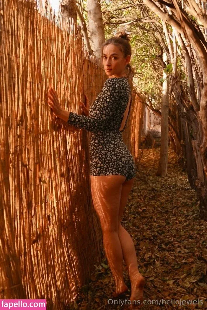 freehellojewels Onlyfans Photo Gallery 