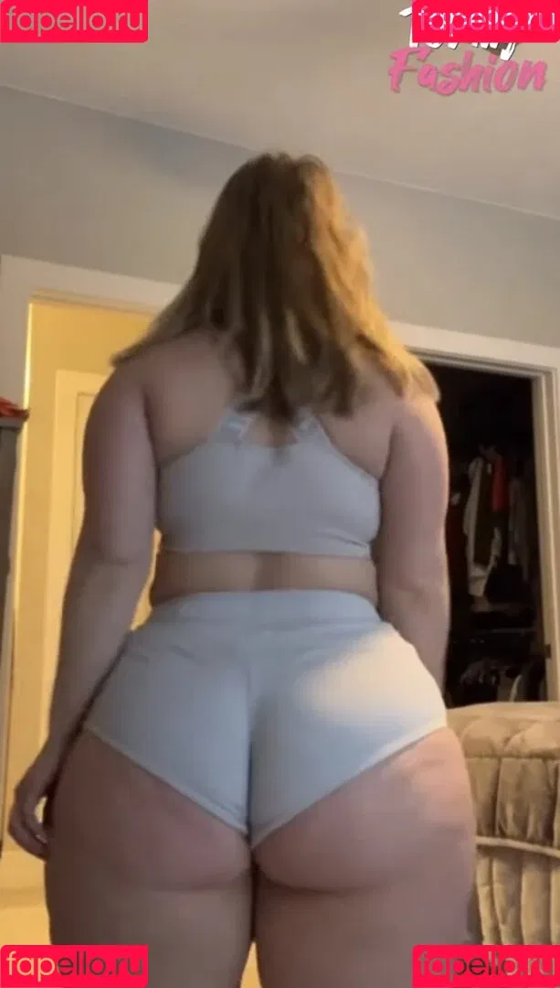 Curvy_Krysta Onlyfans Photo Gallery 