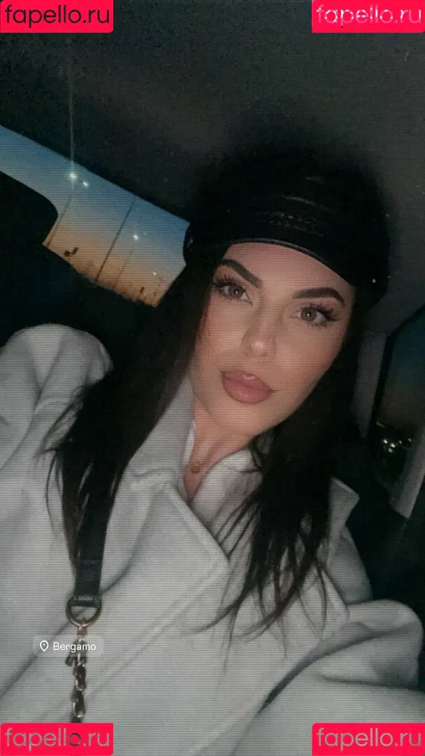 Xhoi Loja Onlyfans Photo Gallery 