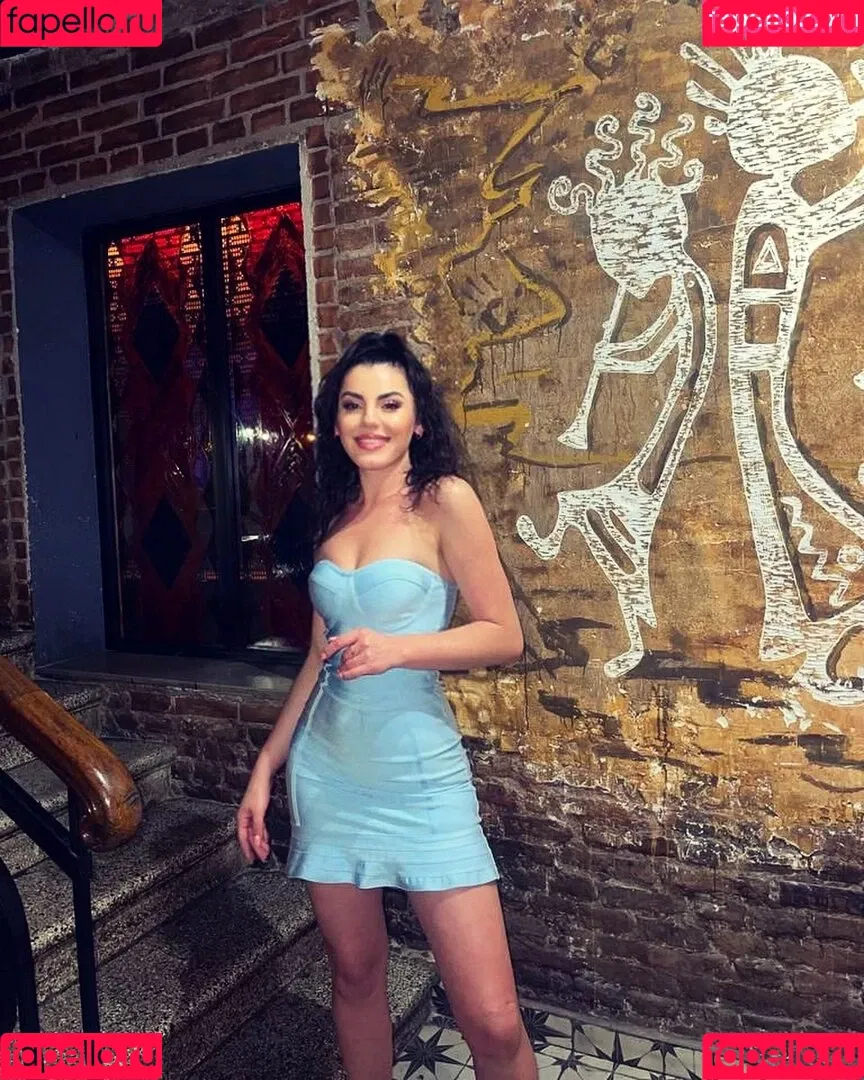 Xhoi Loja Onlyfans Photo Gallery 
