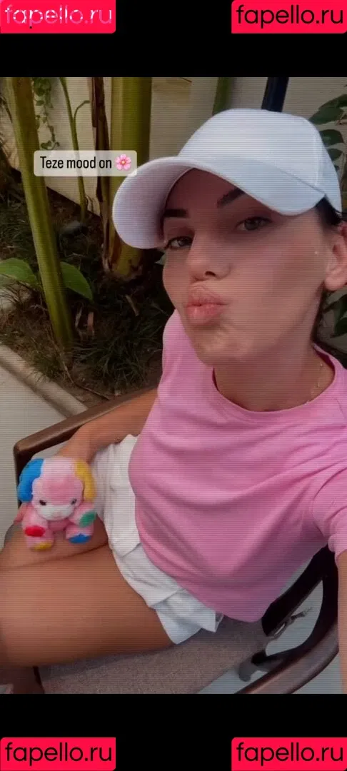 Xhoi Loja Onlyfans Photo Gallery 