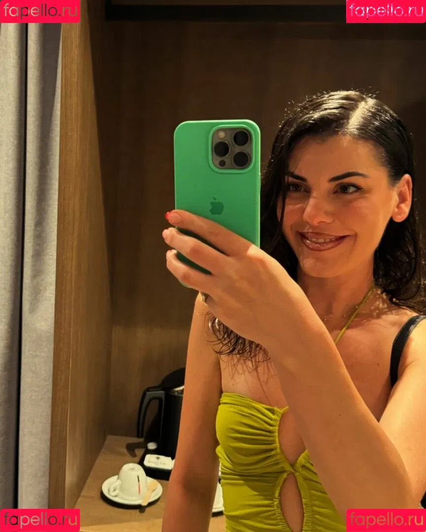 Xhoi Loja Onlyfans Photo Gallery 