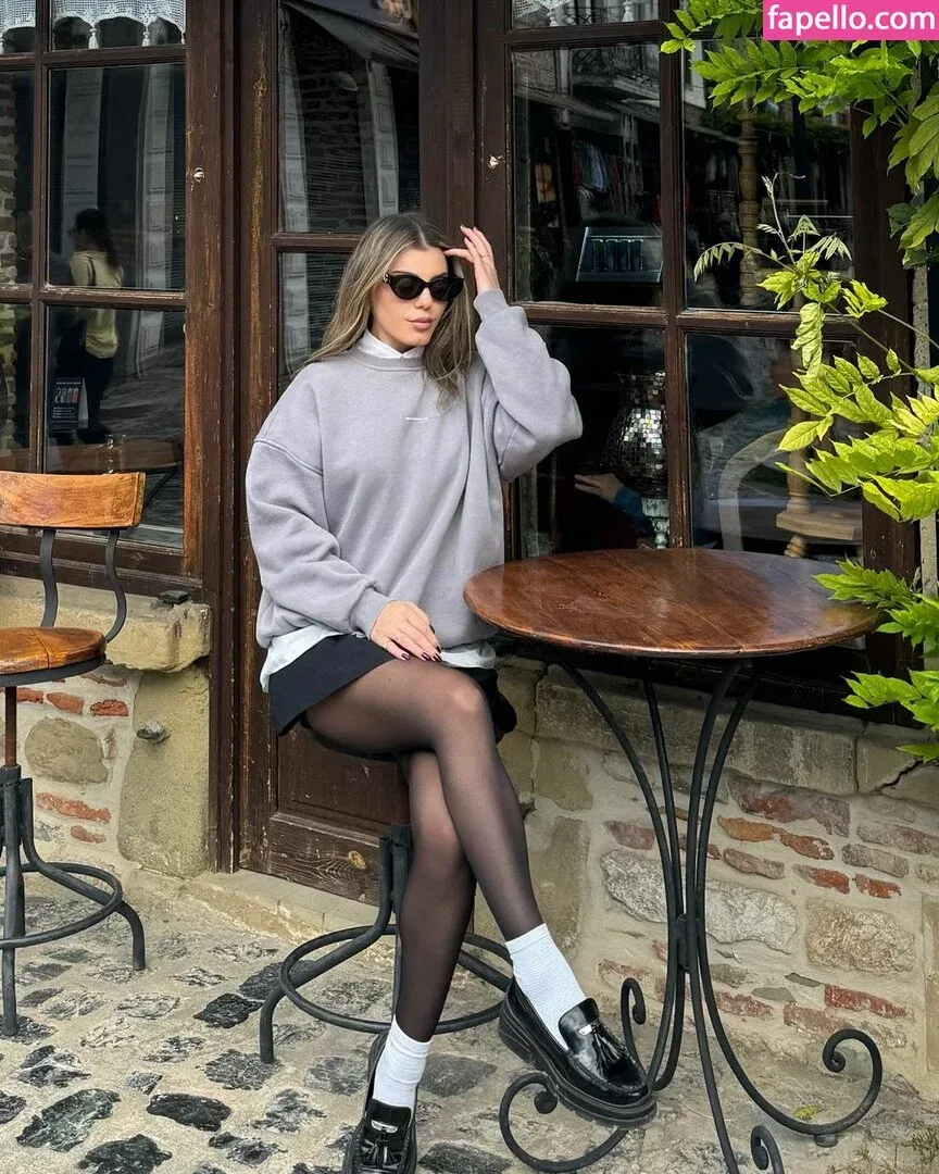 Xhoi Loja Onlyfans Photo Gallery 