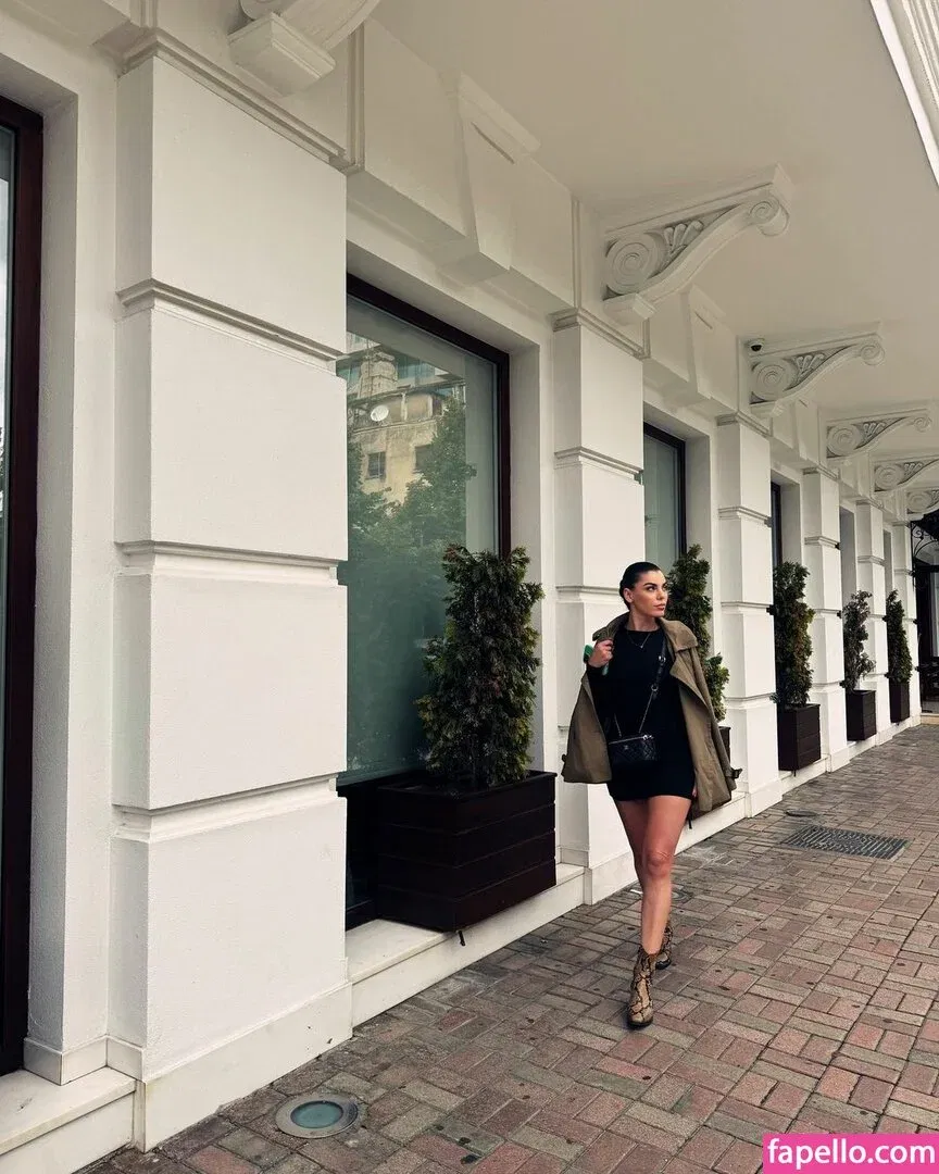 Xhoi Loja Onlyfans Photo Gallery 