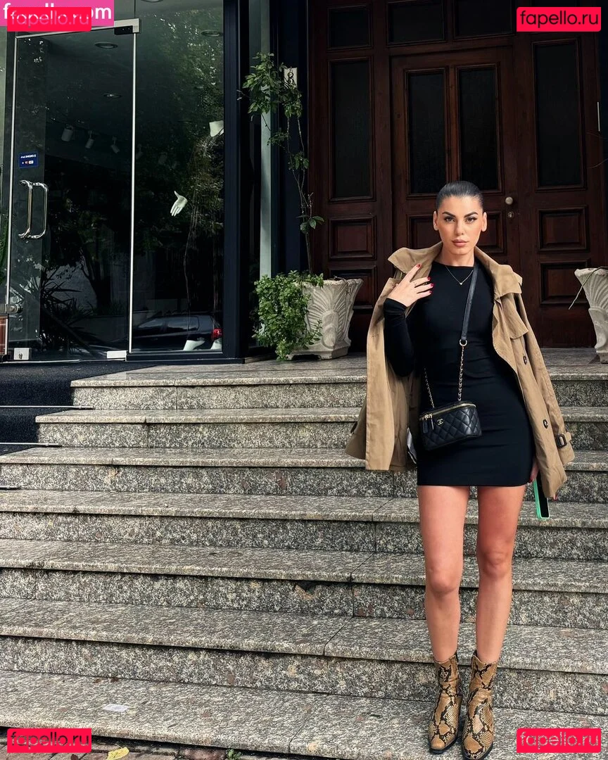 Xhoi Loja Onlyfans Photo Gallery 