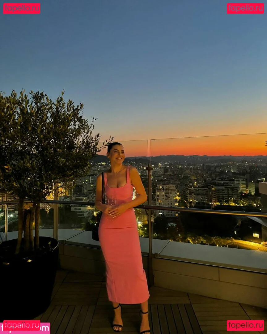 Xhoi Loja Onlyfans Photo Gallery 