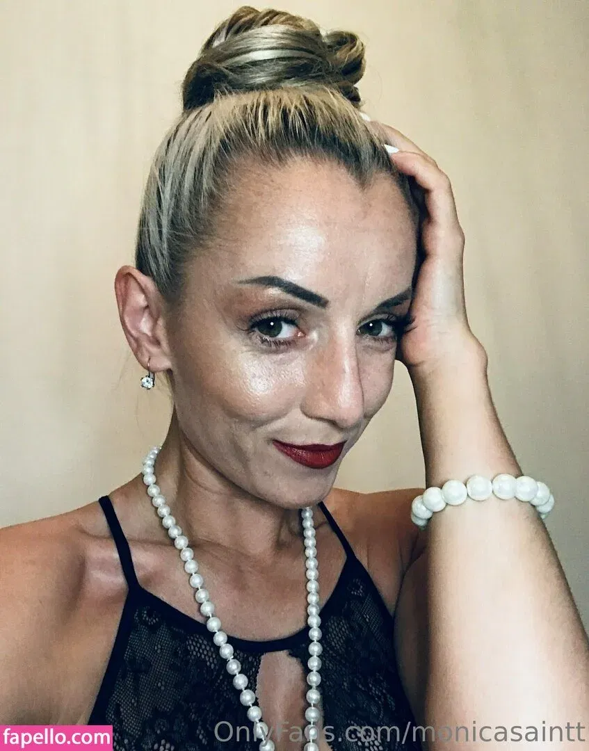 monicasaintt Onlyfans Photo Gallery 