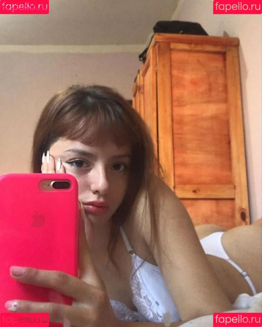 emily_escudero02 Onlyfans Photo Gallery 