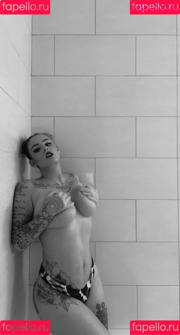Busty Bunni Onlyfans Photo Gallery 