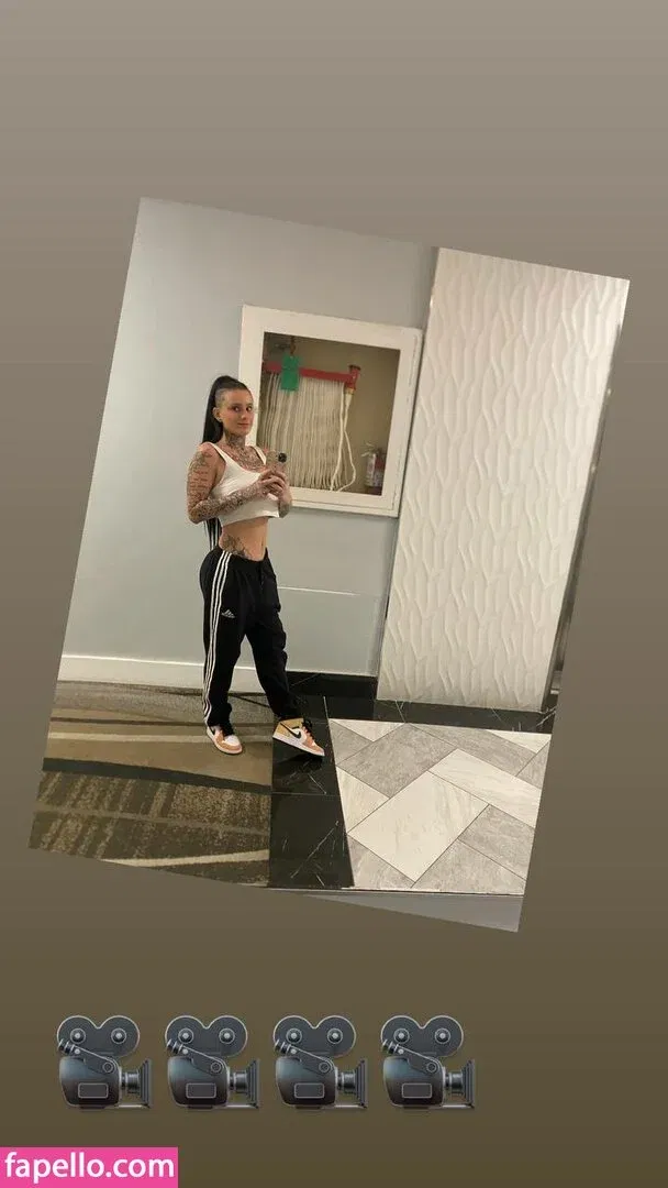 Busty Bunni Onlyfans Photo Gallery 