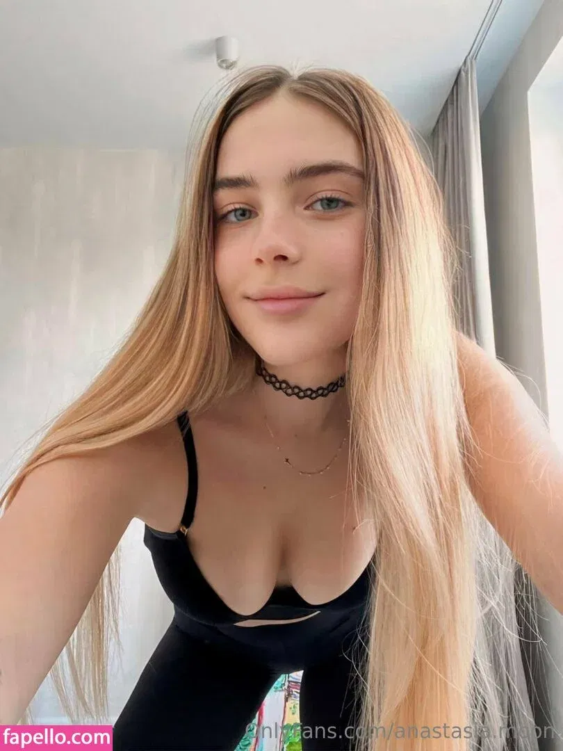 anastasia.moon Onlyfans Photo Gallery 