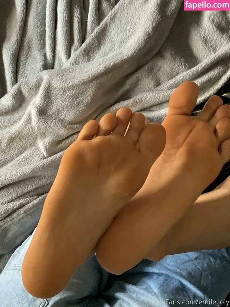 emile4you Onlyfans Photo Gallery 