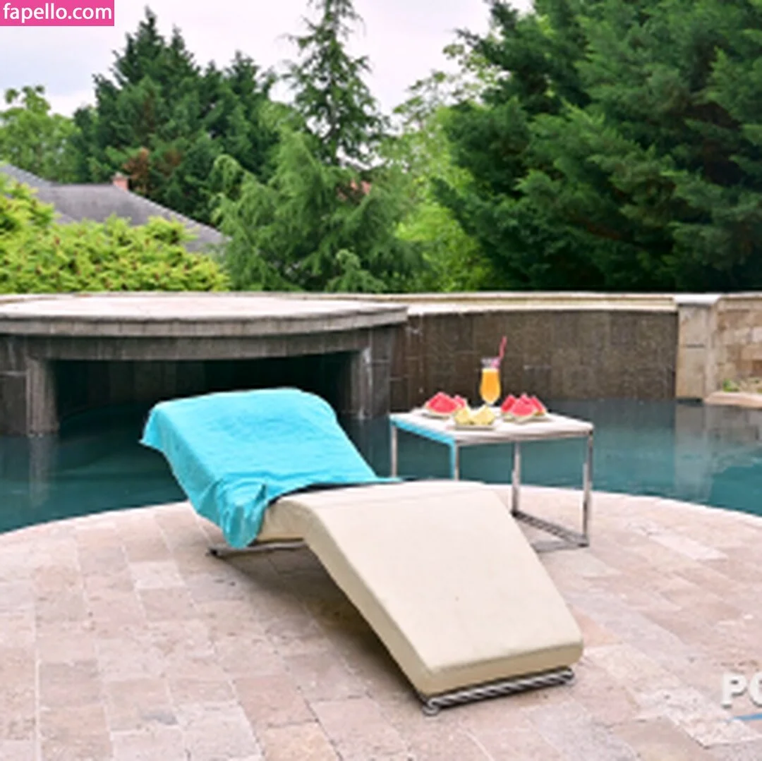 PornWorld Onlyfans Photo Gallery 