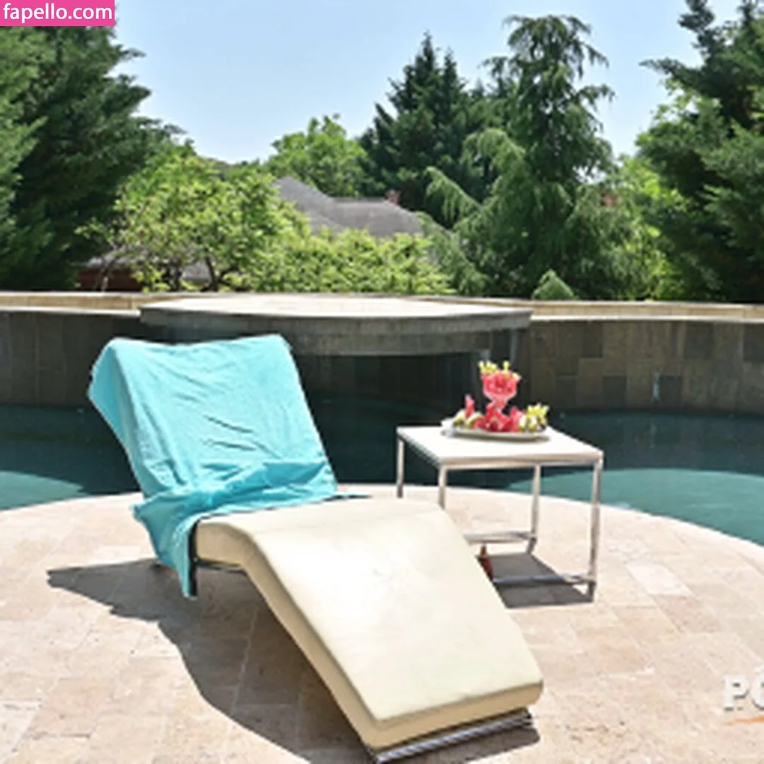 PornWorld Onlyfans Photo Gallery 