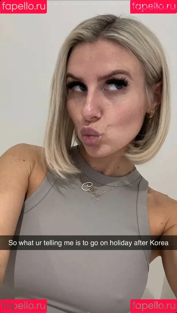Chloe Burrows Onlyfans Photo Gallery 