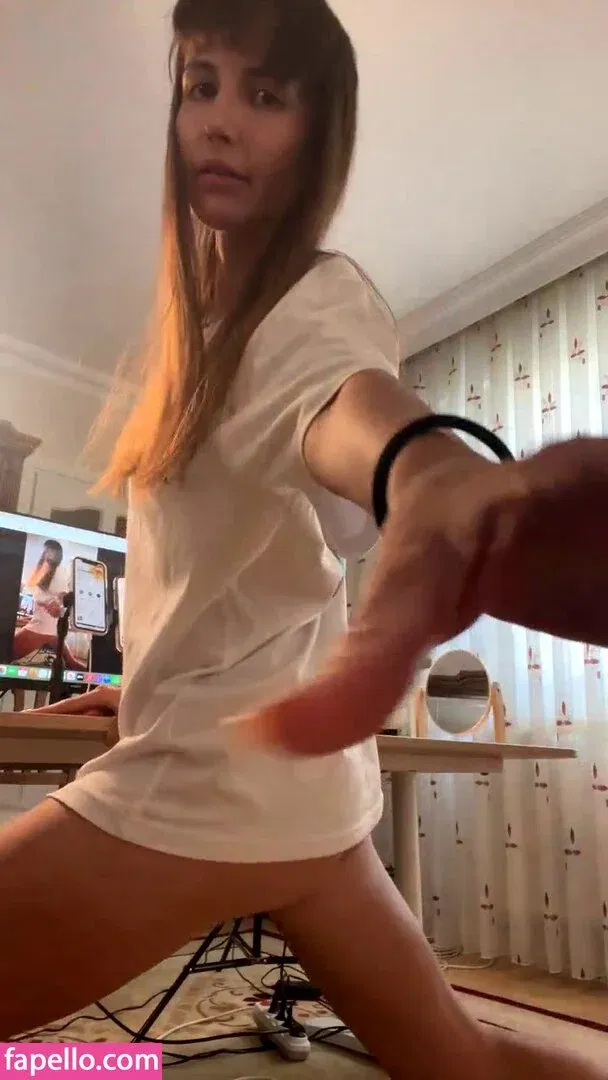 ArianaRealTV Onlyfans Photo Gallery 