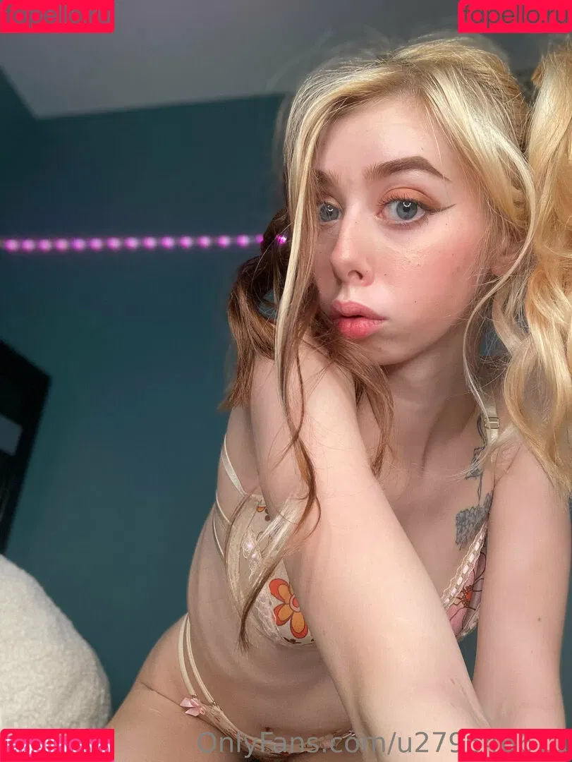 luxxlovexx Onlyfans Photo Gallery 