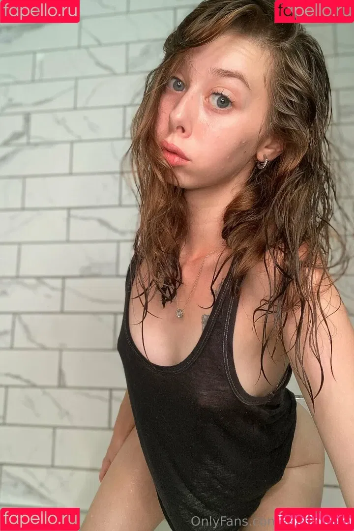 luxxlovexx Onlyfans Photo Gallery 